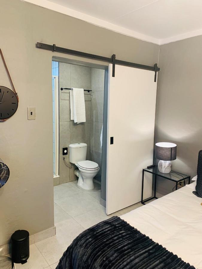 Battiss Guest House Pretoria Luaran gambar